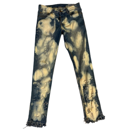 Cloudy Bleached Light Blue Hems